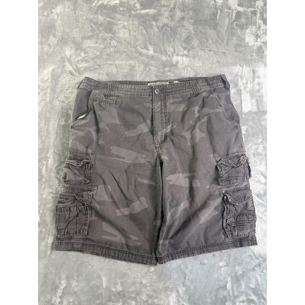 Ecko Unltd. Camo Cargo Short Men's Size 42 Camouflage Black & Gray Waist 42
